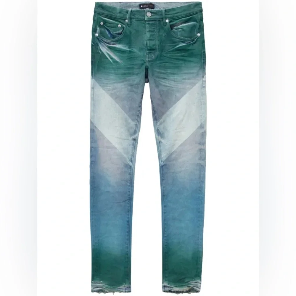 PURPLE BRAND Low Rise Slim Coated Diagonal Jean size 31 in Multicolor